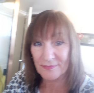 Meet your Posher, Robyn